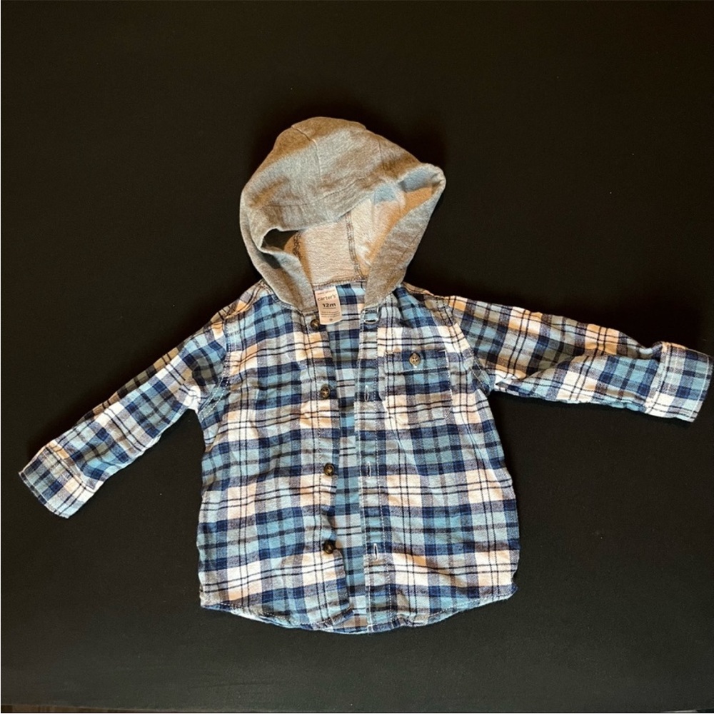 STYLE STAPLE! 💙 Carter's Baby Boy Blue Hooded Button Up Flannel Size 12 Months